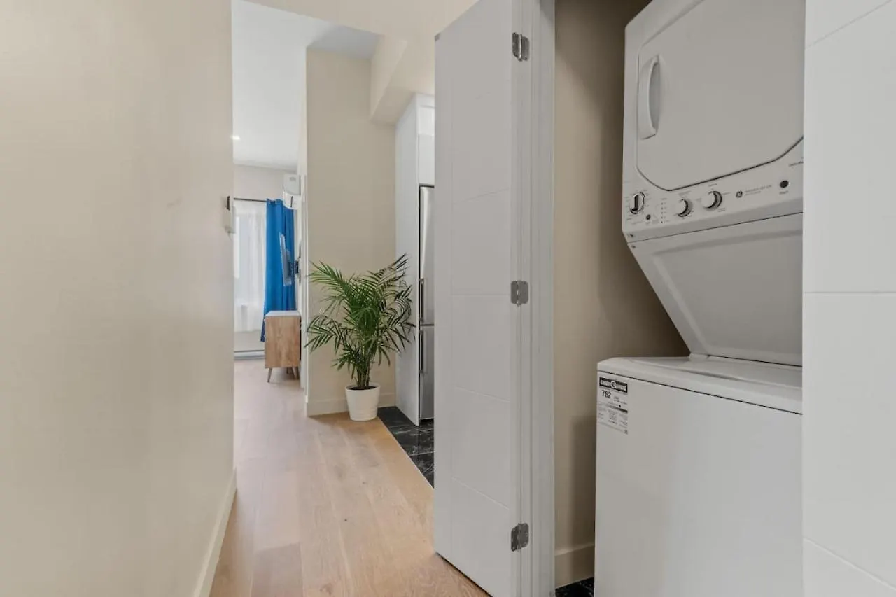 Downtown 2Br Suite 몬트리올 아파트