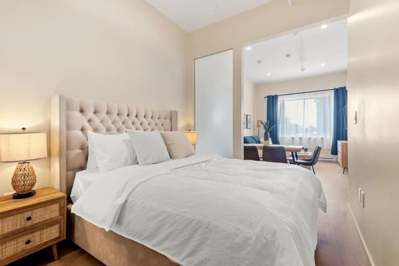 Downtown 2Br Suite 몬트리올 0*,  캐나다